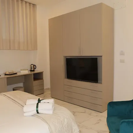 Antico Vicolo Bed and Breakfast Κατάνια